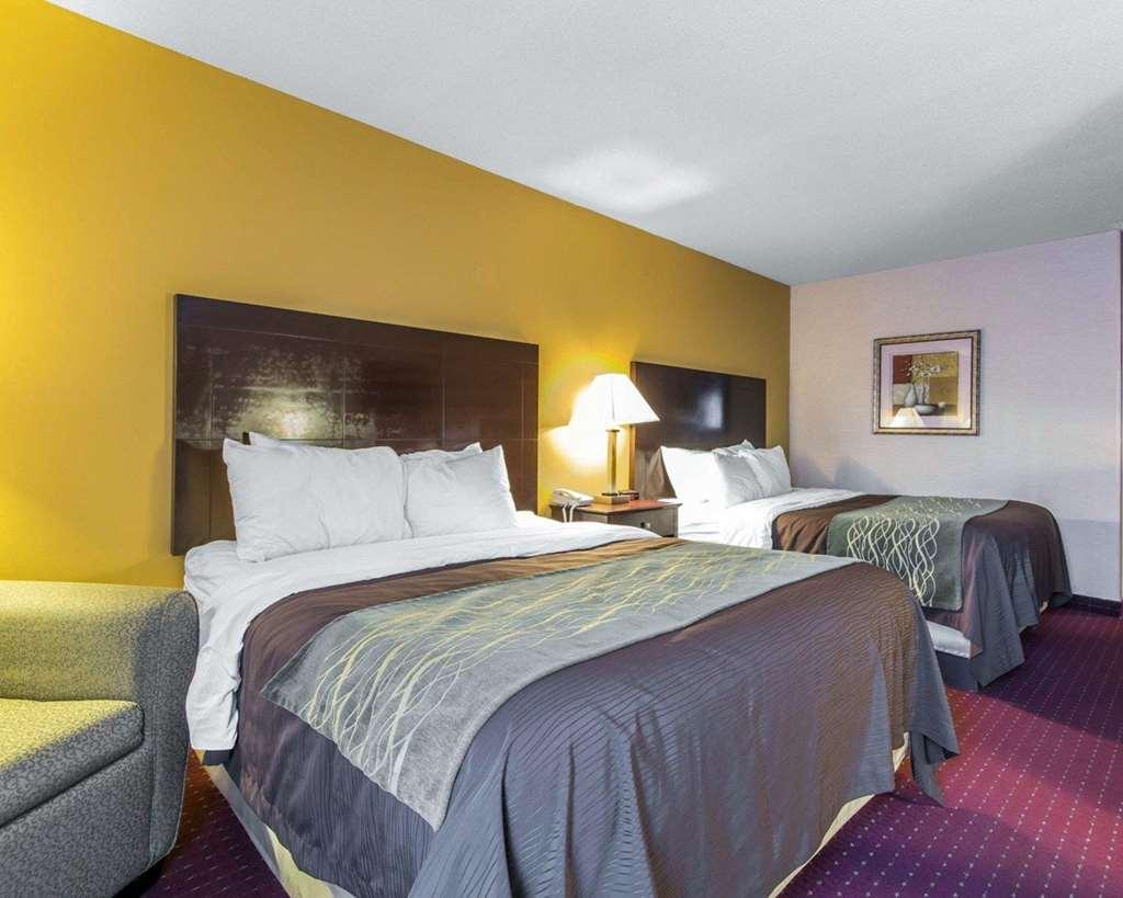 Quality Inn Dry Ridge Room photo